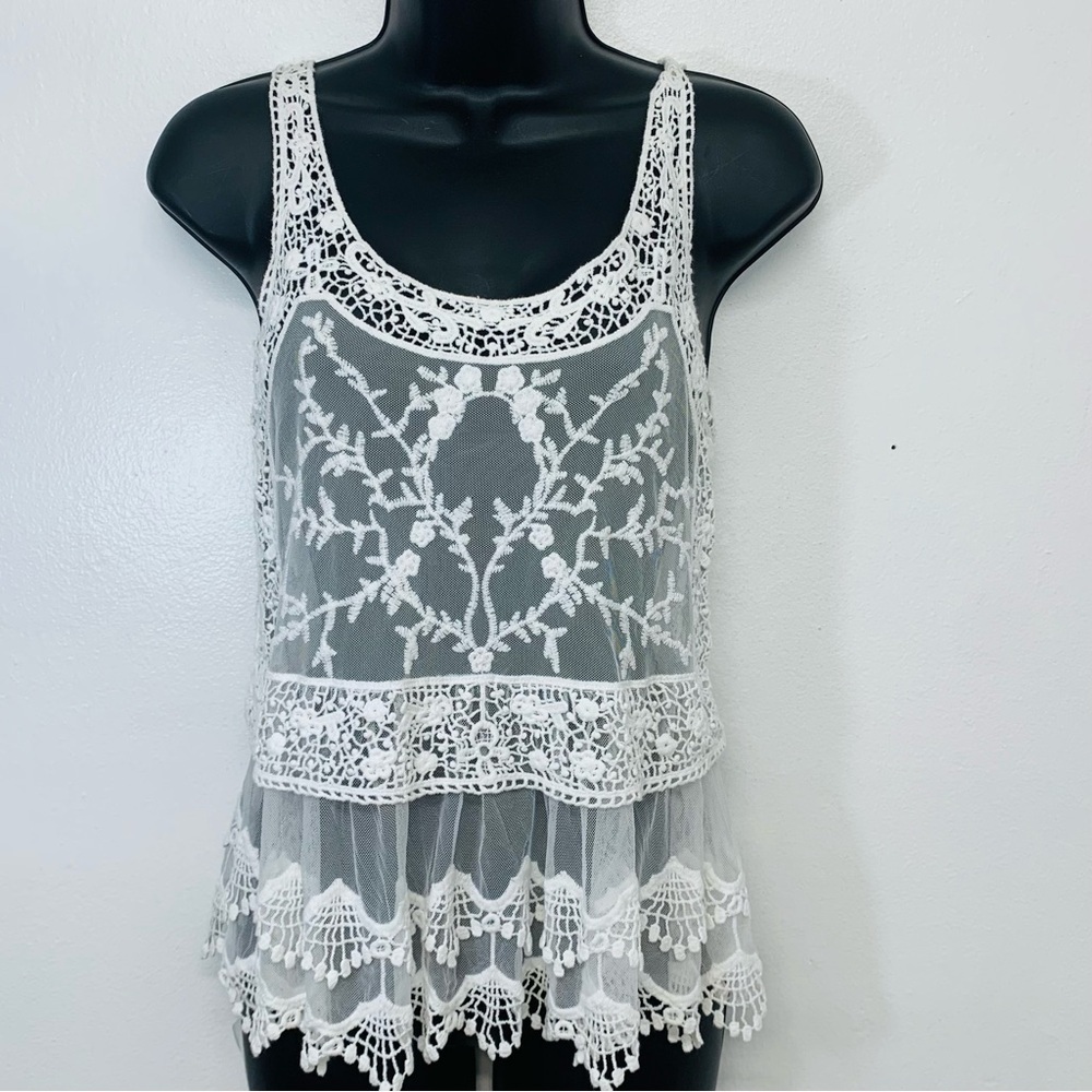 Express White Mesh Crochet Tank Top Woman XS Sheer Cottagecore Feminine Y2K